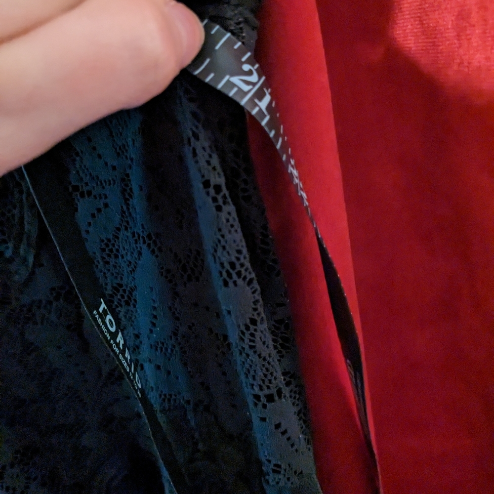 Vintage Olga Black Lace Nightgown - Picture 7 of 11